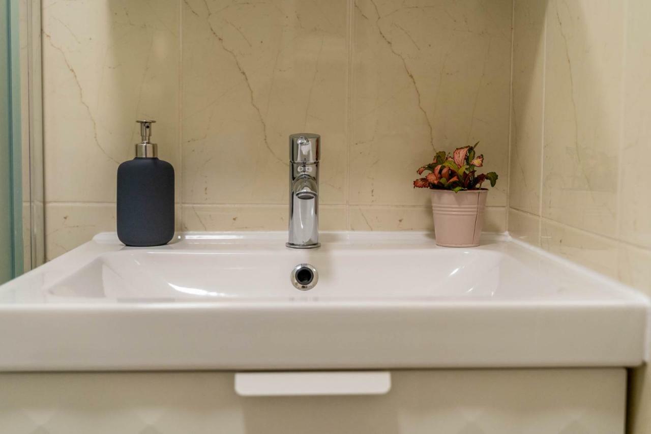 Hendrix Bridge Apartment 2 萨格勒布 外观 照片