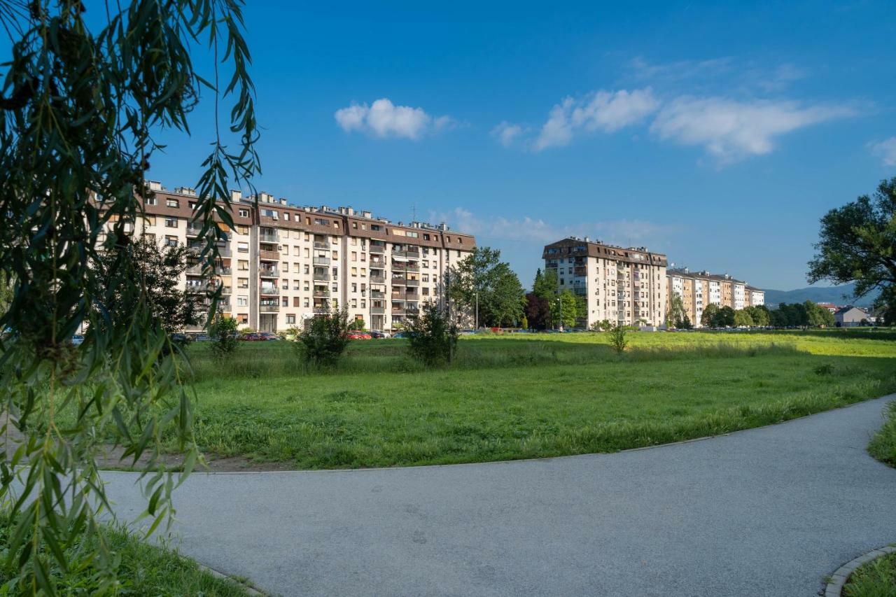 Hendrix Bridge Apartment 2 萨格勒布 外观 照片